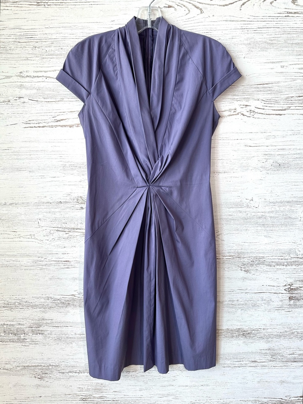 HUGO BOSS Cinched Fitted Stretch Short Sleeve Modern Lavender V Neck Dress 4
